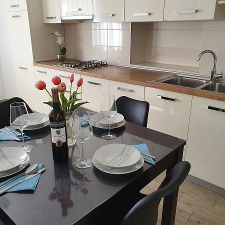 Apartaments Ukic 프르비치 세푸리네 외부 사진
